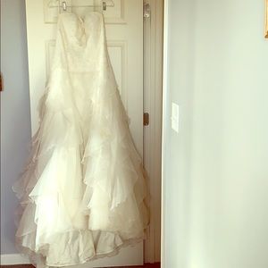 Paloma Blanca wedding dress